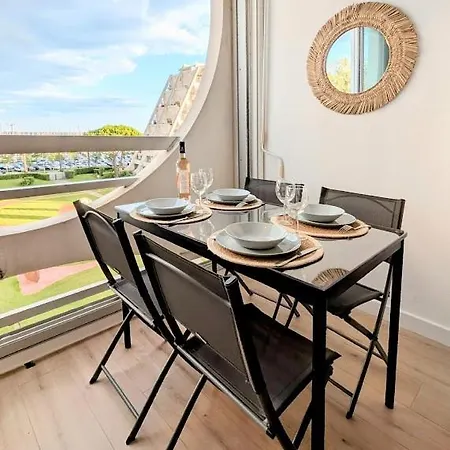 Belle Vue Au Fidji Parking Privé Clim Wifi - Rossiconciergerie - Linge Inclus